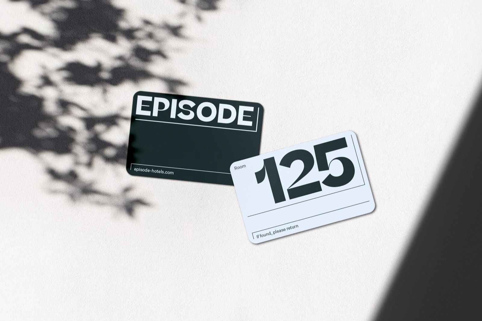 Episode Hotels key card holder with room number 125