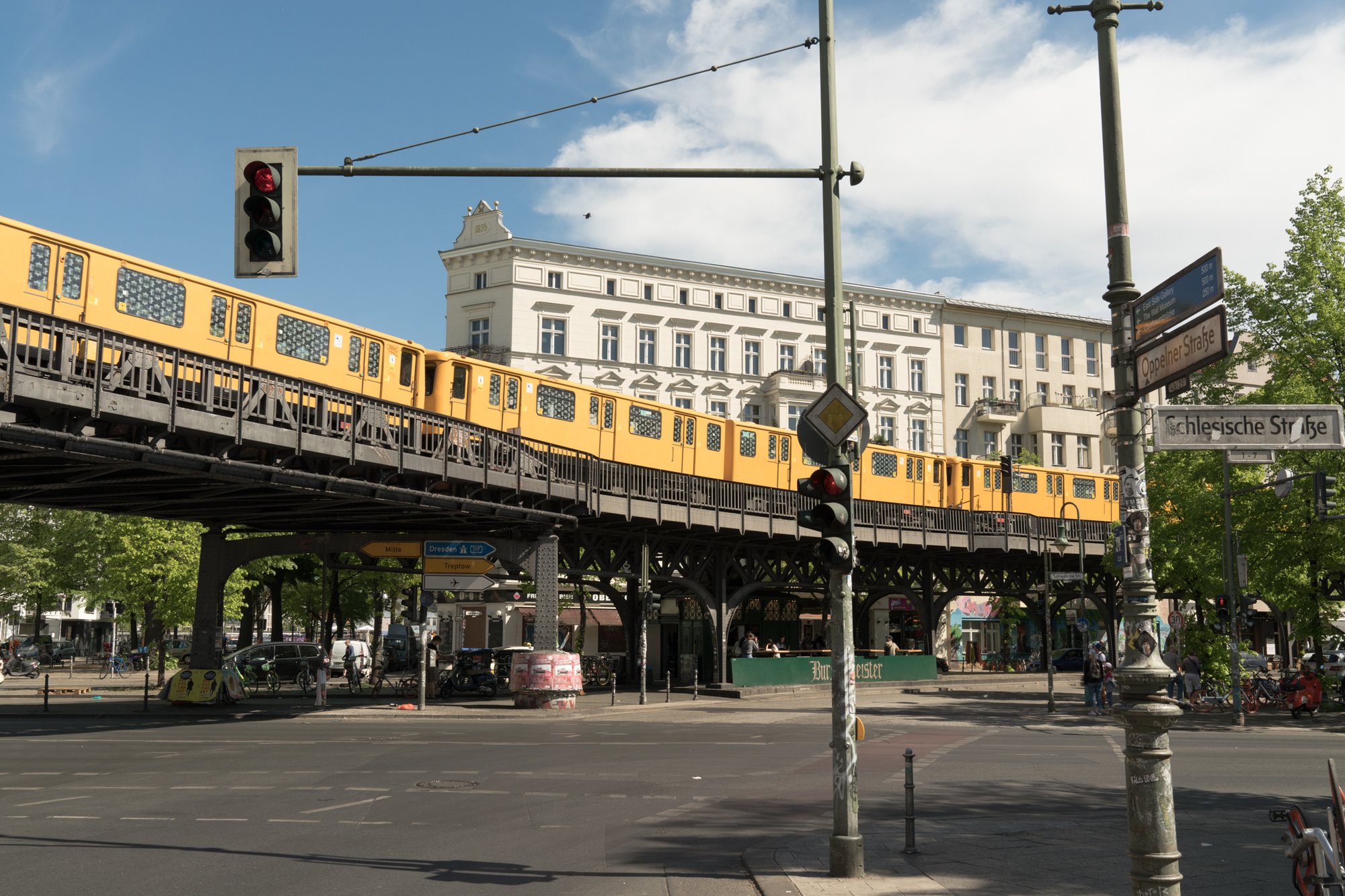 Berlin U-Bahn near Gizem Emre's cafe for the ClassPass #bethebalance campaign